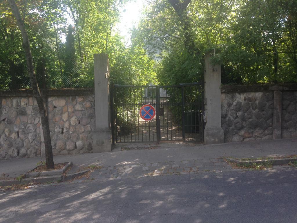 Hotel Rose Valley Budapeszt Zewnętrze zdjęcie